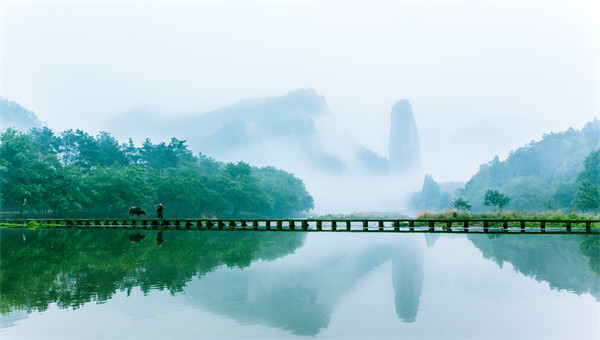 苏轼最好的人生  能讲究也能将就(图2)
